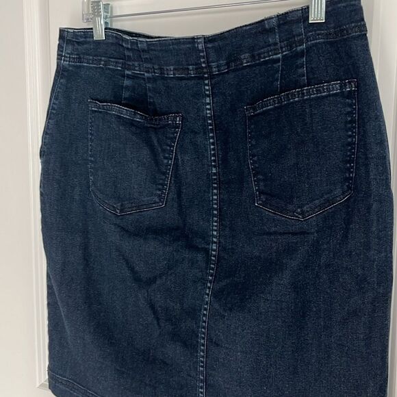 Talbots Denim Stretch Jean Skirt 4 Pocket Classic - Picture 5 of 7